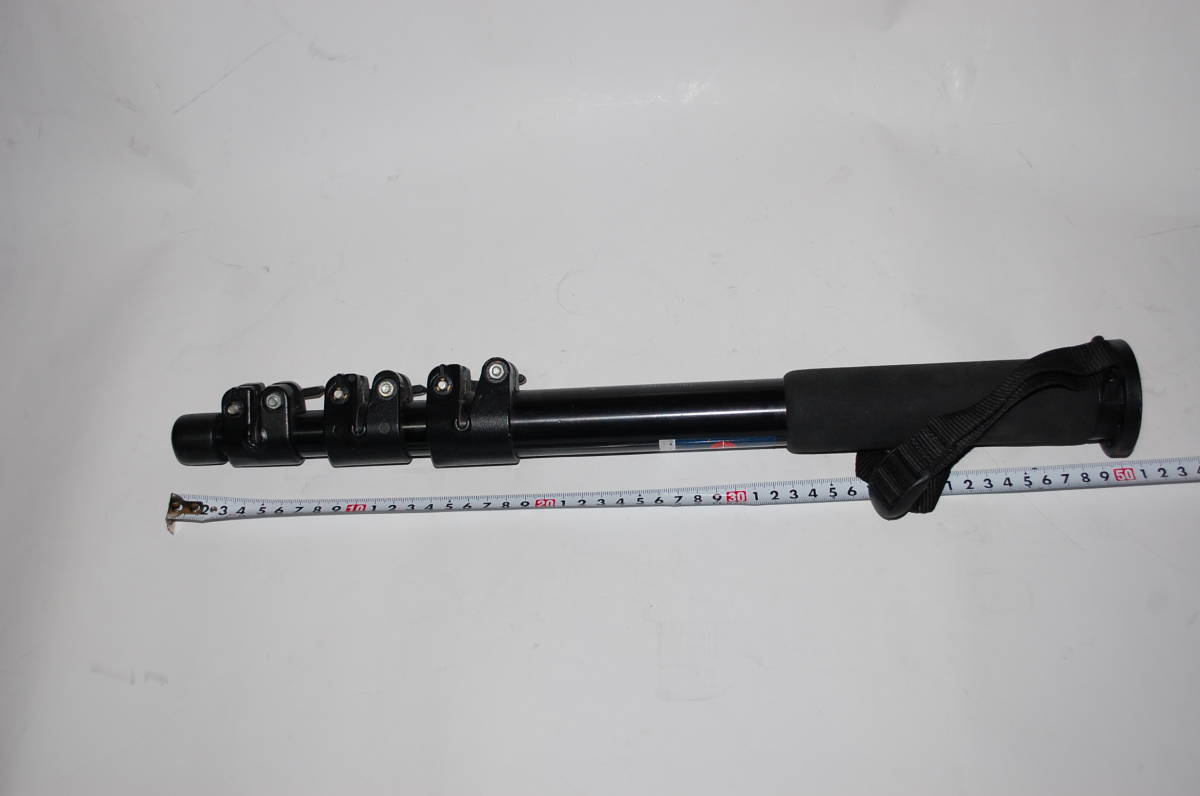 イタリア製マンフロット　４段一脚　４７９－４B　　　　　　　　　　　　　　マ242