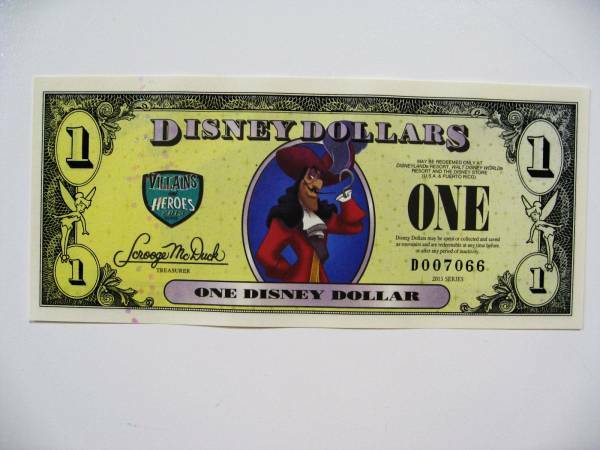 ディズニーダラー　1ドル札　（2013年版） $1 紙幣　フック船長 Disney Dollars