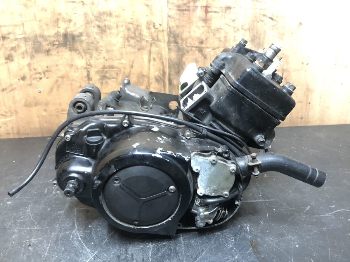 ヤマハ RZ250 4L3 純正 実働 エンジン 動画有り シリンダー ピストン クランクシャフト ケース ミッション クラッチ オイルポンプ 002