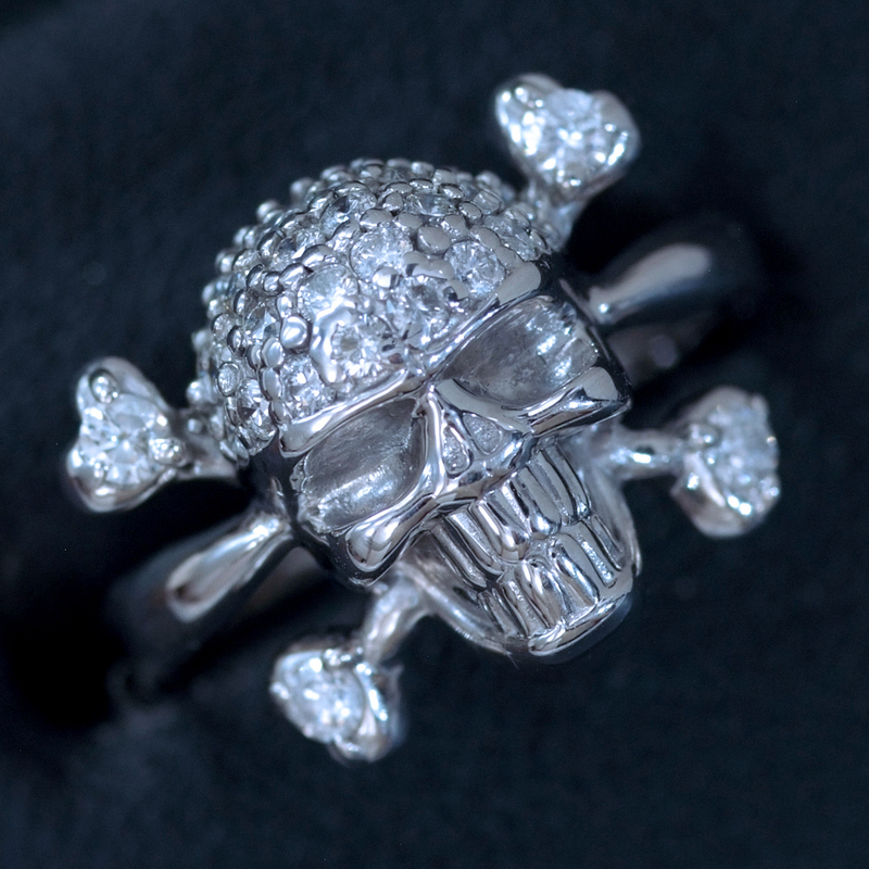 F0468【Skull】髑髏 美しい天然ダイヤモンド０．４０ct 最高級18金WG無垢ピンキーリング 