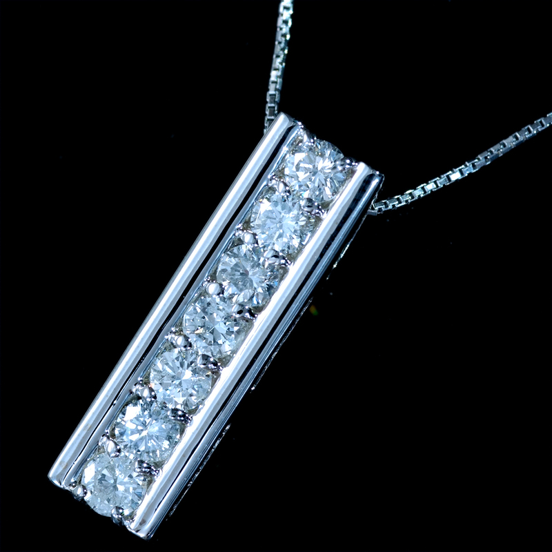F1000 天然大粒上質ダイヤモンド１．３０ct 最高級18金WG無垢ネックレス 長さ40～37.5cm 重量5.03g 幅25.8×7.4mm