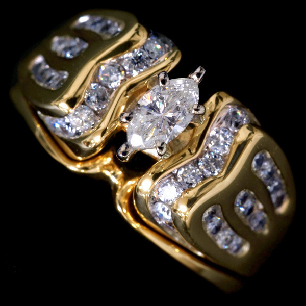 86855【NY５番街より】List price$5400 Diamond1.00ct 14K Ring