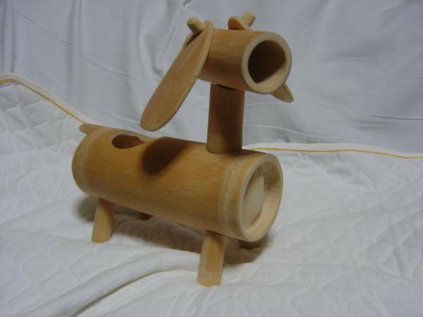 手作り　ハンドメイド　竹製の置物　犬　ダックスフンド　 ダックスフント　インテリア　オブジェ　竹工芸　竹人形　竹細工　未使用