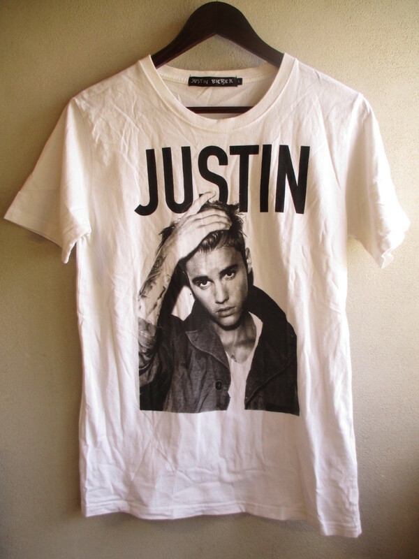 【JUSTIN BIEBER】 Tシャツ メンズ サイズ:Ｌ 色:ホワイト 身丈:67 身幅:44 肩幅:41/BAC