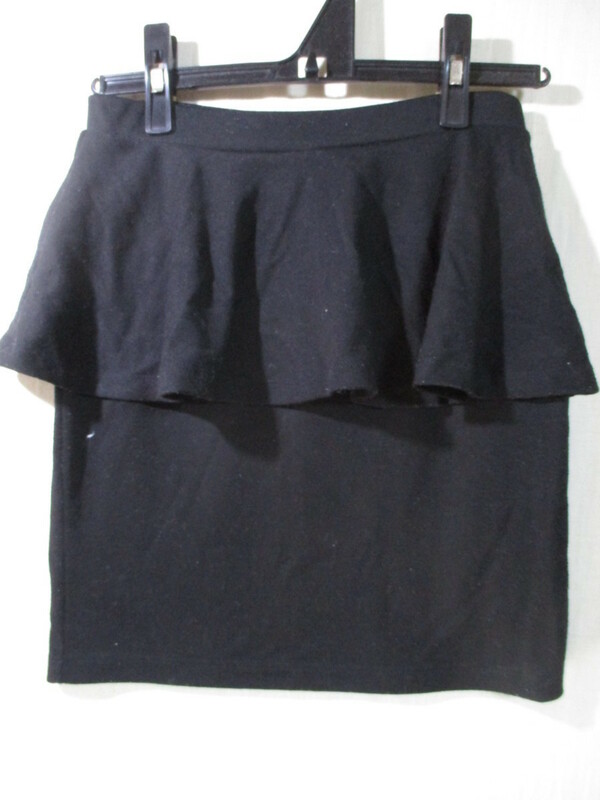 【FOREVER21】スカート サイズＳ色ブラック身丈40身幅30/GAV
