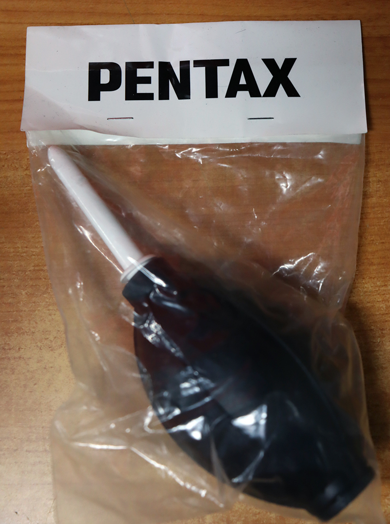 ★ ペンタックス PENTAX ロゴ入り ブロアー 新品 未開封 R00011