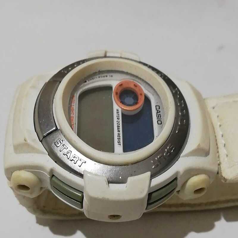 腕時計　G SHOCK GT 003G-SHOCK 