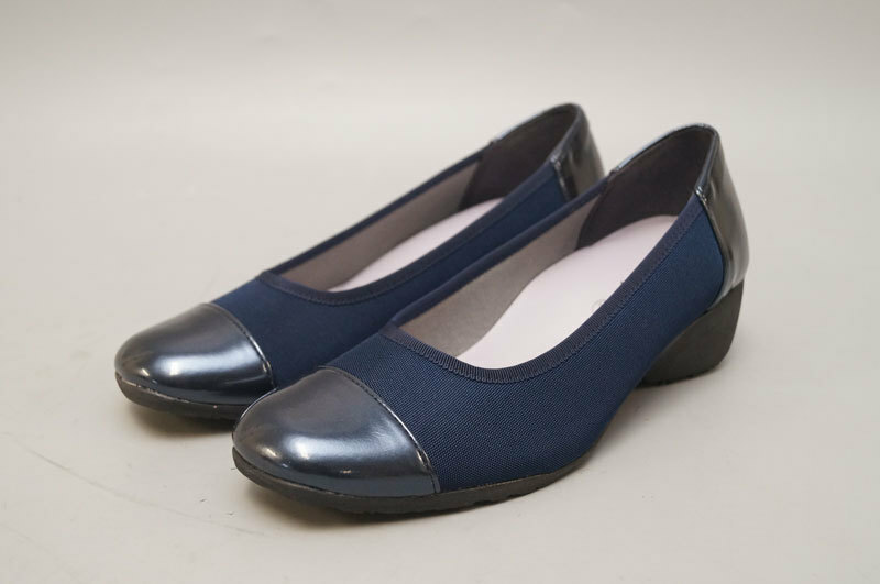 yp91-未使用 Bonbeuble ボヌーブル パンプス 22.5cm ネイビー エナメル 婦人靴 シューズ日本製