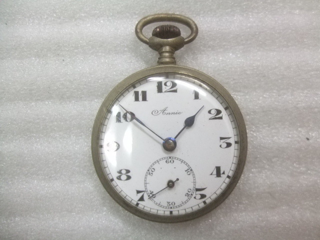 アンティークスイス製Anmie銀側小型手巻懐中時計修理用ジャンク品　N818