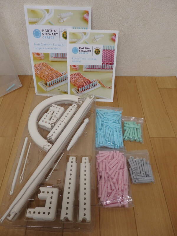 F6-4.3) MARTHA STEWART / マーサ・スチュワート　CRAFTS　Knit＆Weave Loom Kit Project Instructions　編みボードキット