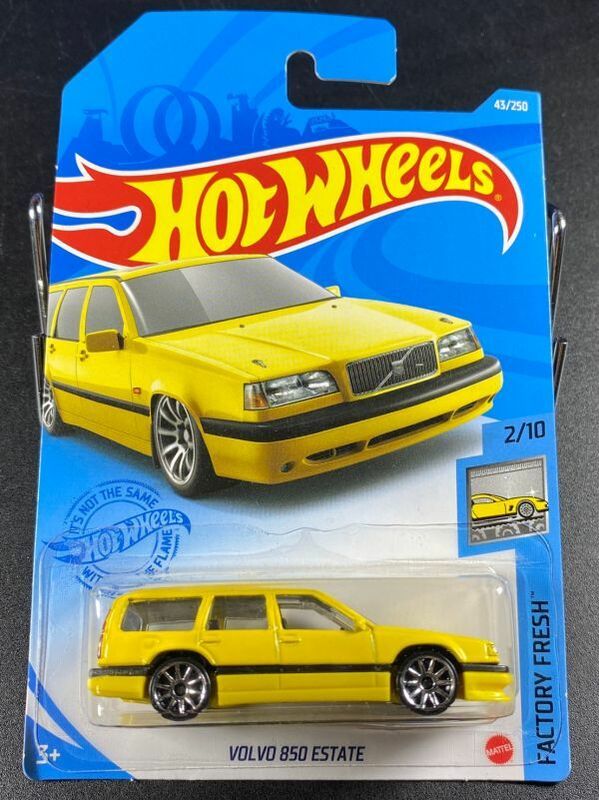 ホットウィール HOTWHEELS VOLVO 850 ESTATE ボルボ エステート 黄