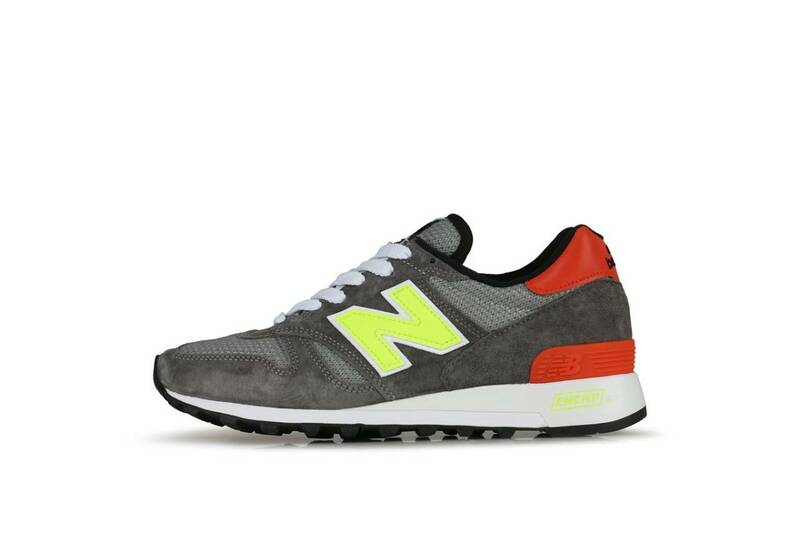 2【新品・即決】New Balance M1300PD 26.5cm グレー灰色ニューバランスM1300JP3M1700スニーカー