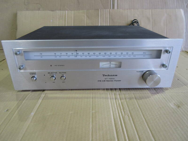 テクニクス　AM/FMステレオチューナー　ST-7200