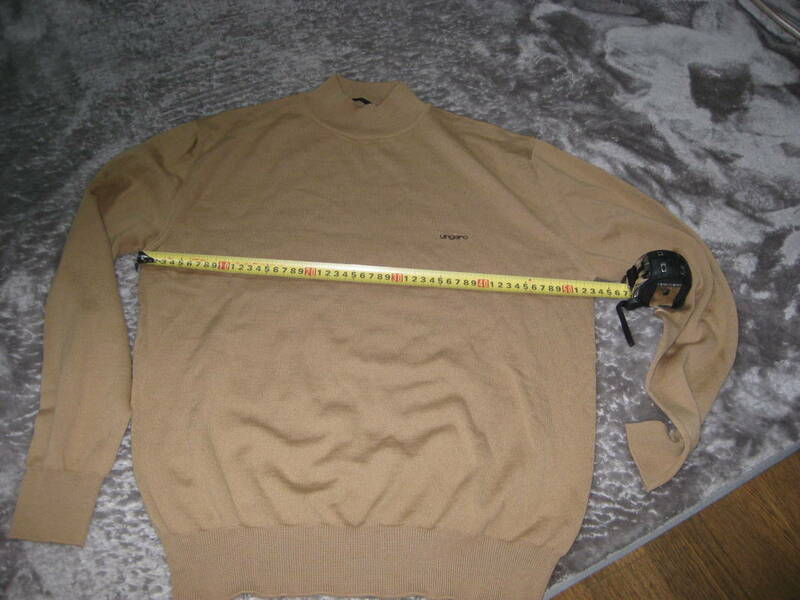 ungaroのセーター、サイズはLーLL レベル、中古良品、レターパックプラスでの発送可能