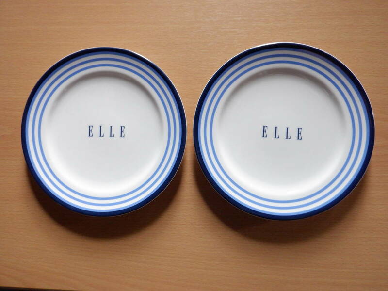 ELLE 　２０ｃｍ皿が２枚　 NIKKO COMPANY　 ニッコー株式会社 　　　美品 