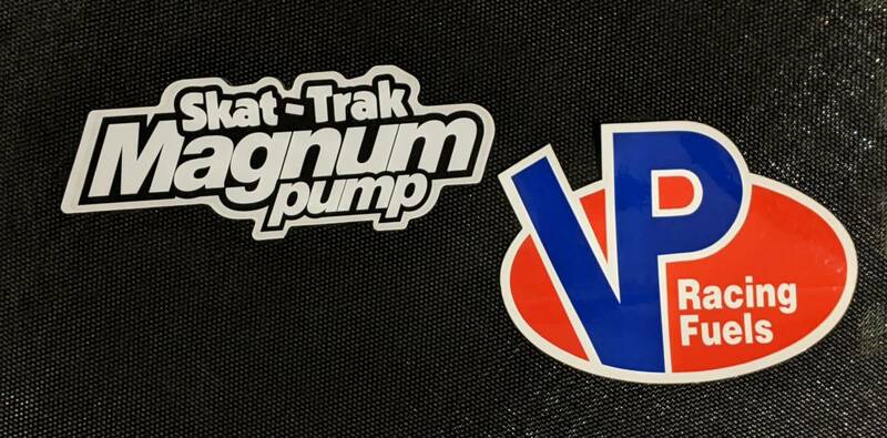 【希少】【正規品】 Skat-Trak Magnum pump ＆ VP Racing Fuels ステッカー2枚セット　新品未使用 防水加工