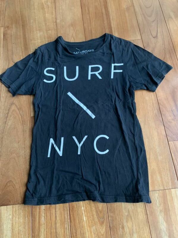 サタデーズサーフニューヨーク SATURDAYS SURF NYC Tシャツ メンズXS カリフォルニア ブラック