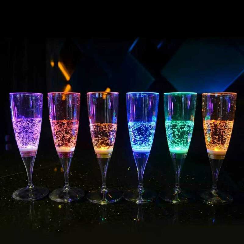 SNS映え！ 光る シャンパングラス 5脚 セット 光るグラス ネオン LED グラス BAR バー 誕生日 結婚式 キャバクラ ホスト パーティー