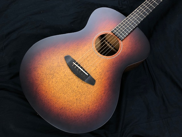 Breedlove USA C11 Fire Light オールホンジュラスマホガニーボディ/アウトレット特価