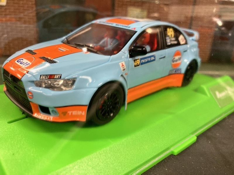 1/32 AvantSlot 50806 Mitsubishi Evo X - Gulf 2010 スロットカー 