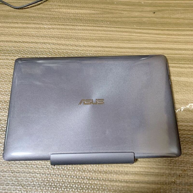 あ-3208) ASUS T100TA-DK32G タプレット型ノートパソコン 現状品中古