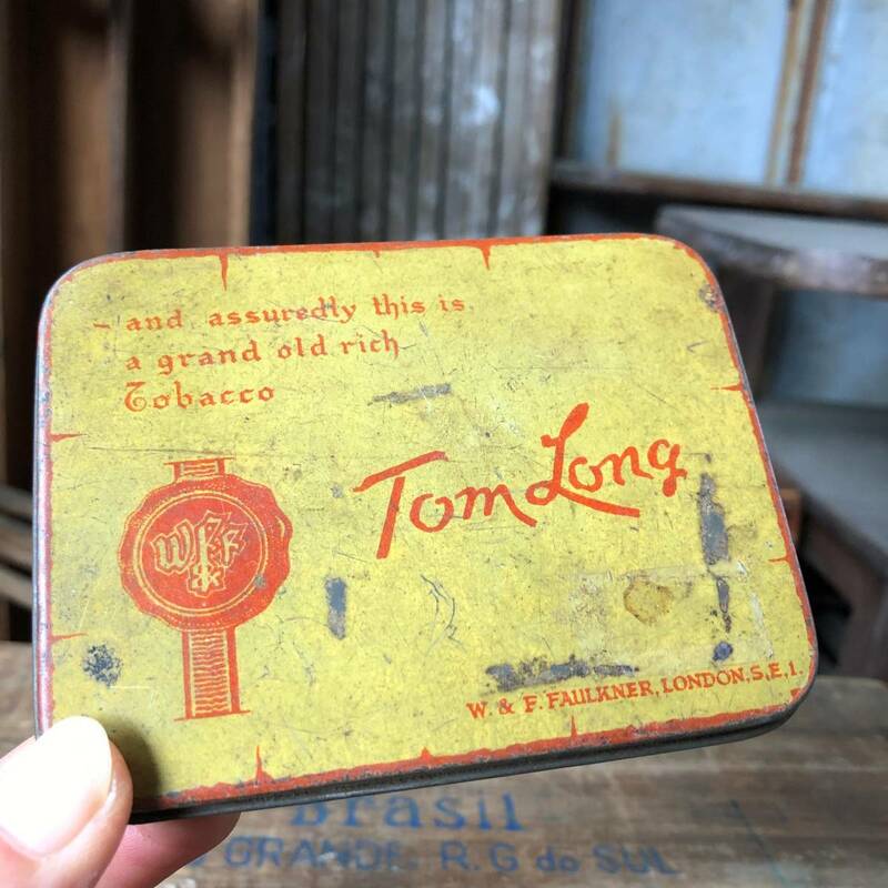 Tom Long タバコ缶 シガー シガレットケース ヴィンテージ アンティーク インダストリアル ディスプレイ 古着 小物 パーツ収納
