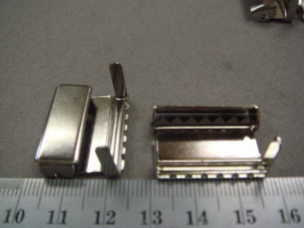 25mm　送り金具　ニッケル鍍金　２０個