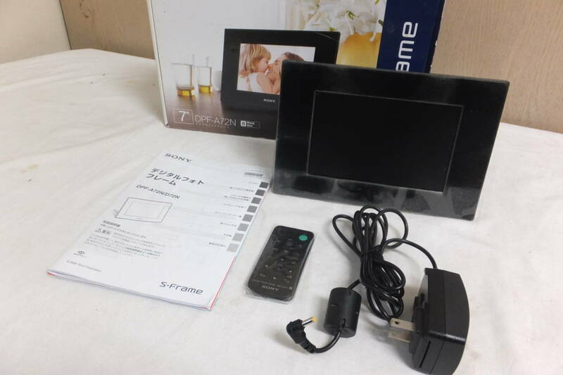 ★中古・保管品★ソニー SONY DPF-A72N デジタルフォトフレーム