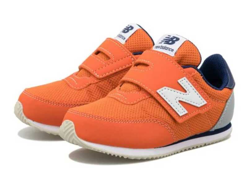 ニューバランス　new balance　スニーカー　子供　幼児用　14cm オレンジ　マジックテープ スニーカー キッズシューズ IV720