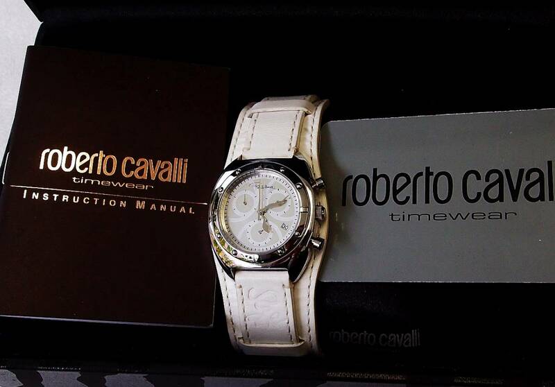 超希少　Roberto　Cavalli　ロベルトカヴァリ　レディース　腕時計　CRONOGRAFO CINTURINO PELLE