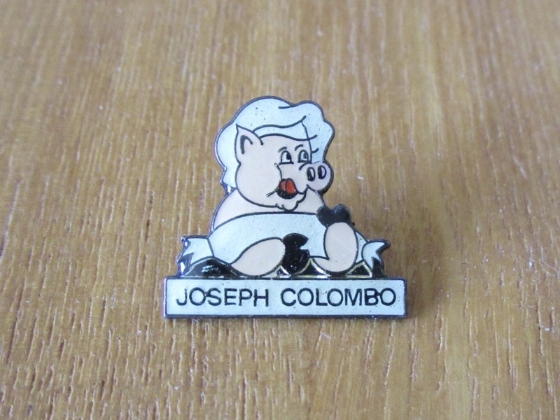古い ピンバッジ：JOSEPH COLOMBO 豚 ブタ 動物 コロンボ ピンズ #W