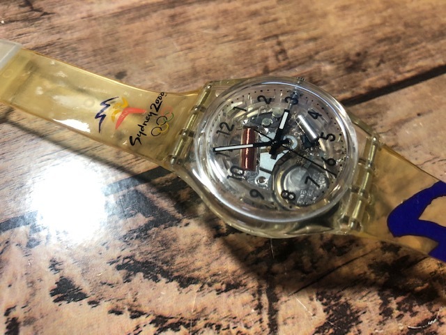 良好程度 レア swatch スウォッチ Sydney 2000 AG1994 スケルトン 純正透明ラバーベルト クオーツ ボーイズサイズ 腕時計