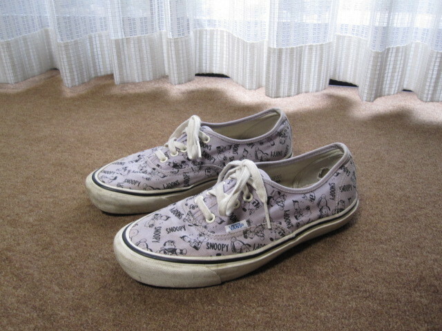 VANS × SNOOPY総柄 バンズ×スヌーピー スニーカー US9/27cm うすいパープル/柄ブラック USED