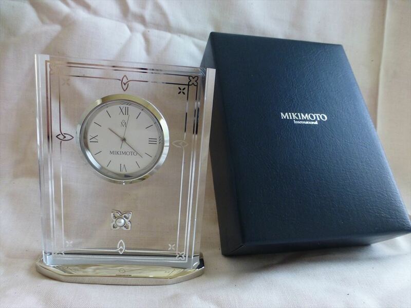 MIKIMOTO ミキモト ガラス ＜置き時計＞クリア パール 1粒 上品なシルバーです