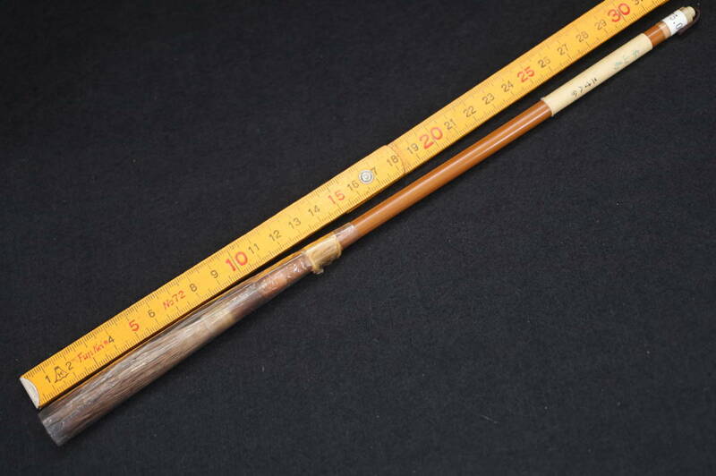 定価7万5千円半額 日本製 本山馬 筆 二寸八分 上質 竹製 筆の長さ31.5cm 穂の長さ8.5cm 穂の直径1cm 文房具 毛筆 書道
