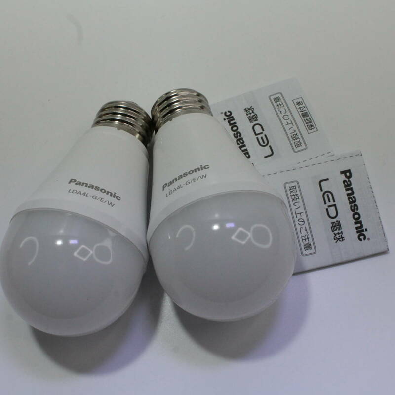 a07090パナソニック LED電球 口金直径26mm 電球40W形相当 電球色相当(4.4W) 一般電球 広配光タイプ 2個入り LDA4LGEW2T【アウトレット】