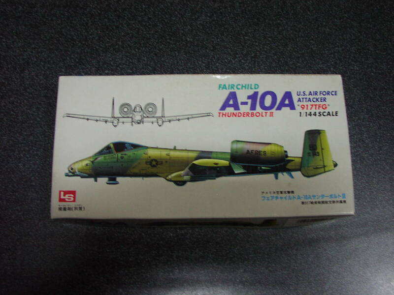 LS 1/144 フェアチャイルド A-10 サンダーボルトⅡ　第917戦術戦闘航空群所属機　 プラモデル