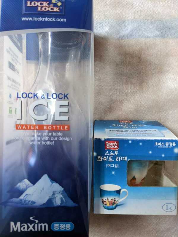 韓国のLOCK＆LOCK ICE WATER BOTTLEとTASTER'S CHOICEのコーヒーカップ