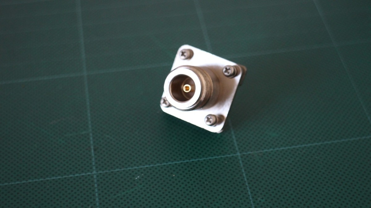 【正常動作品】HRM 556S N(f) パネルコネクタ