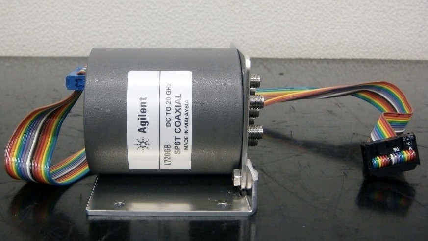 【正常動作品】Agilent L7206B/024/161 DC-20GHz SP6T マルチポート同軸スイッチ