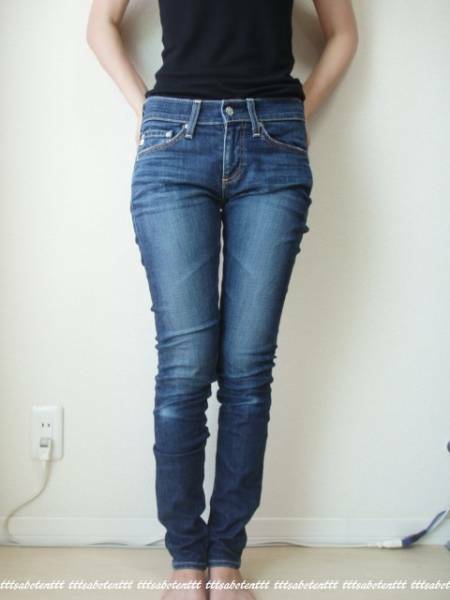 AG “THE NIKKI” Relaxed Skinny UPW1490-06Y デニム 23R エージー