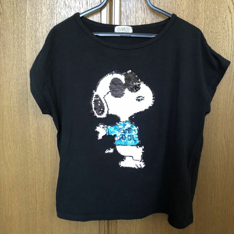 スヌーピー 半袖Tシャツ 140 黒　女の子　グリッター　Snoopy