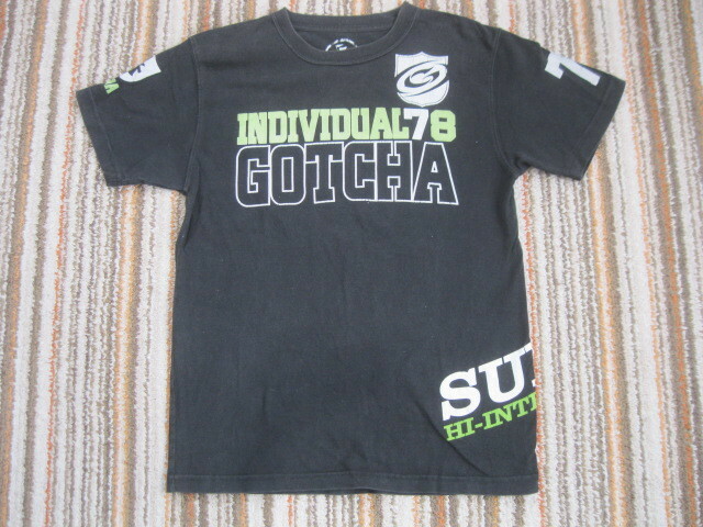 GOTCHA のTシャツ　L　黒　古着です。　INDIVIDUAL７８　綿１００％　ゴッチャ