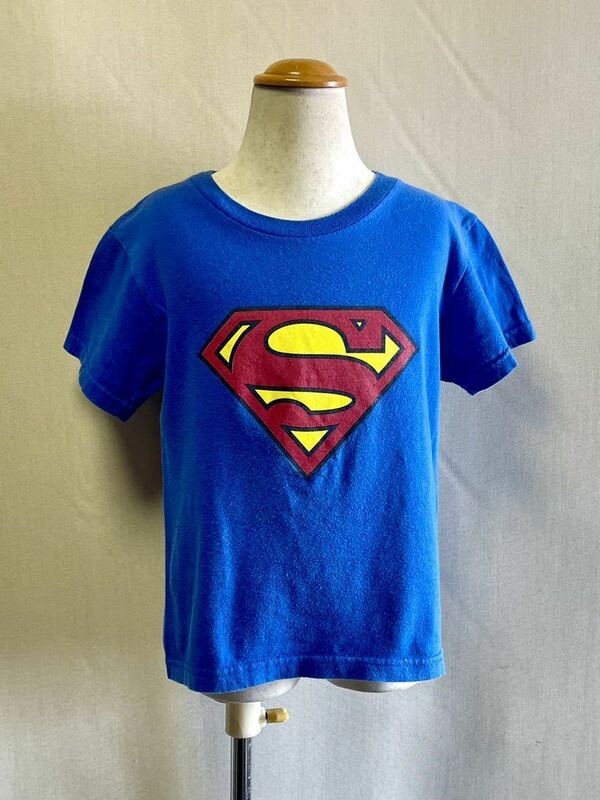 SUPERMAN. T - Shirt Kids Size 6