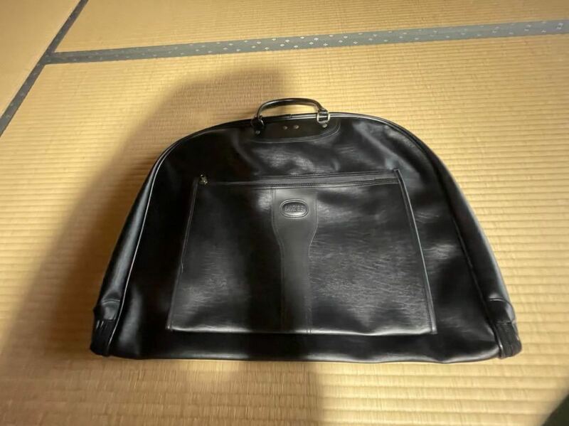 未使用品　自宅保管品　スーツバック　ブラック　62cm48cm 200円