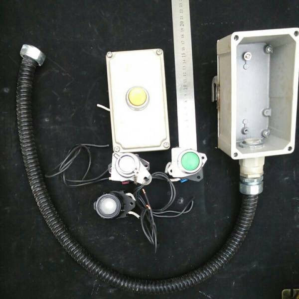 ★コントロールケース 押しボタン 表示ランプ IDEC EC9D-b111 BP802 L122D ABN IDEC イズミ