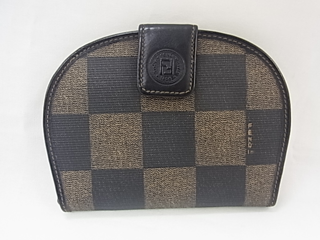 フェンディ FENDI ペカンブロックチェック財布 【中古】 【財布】