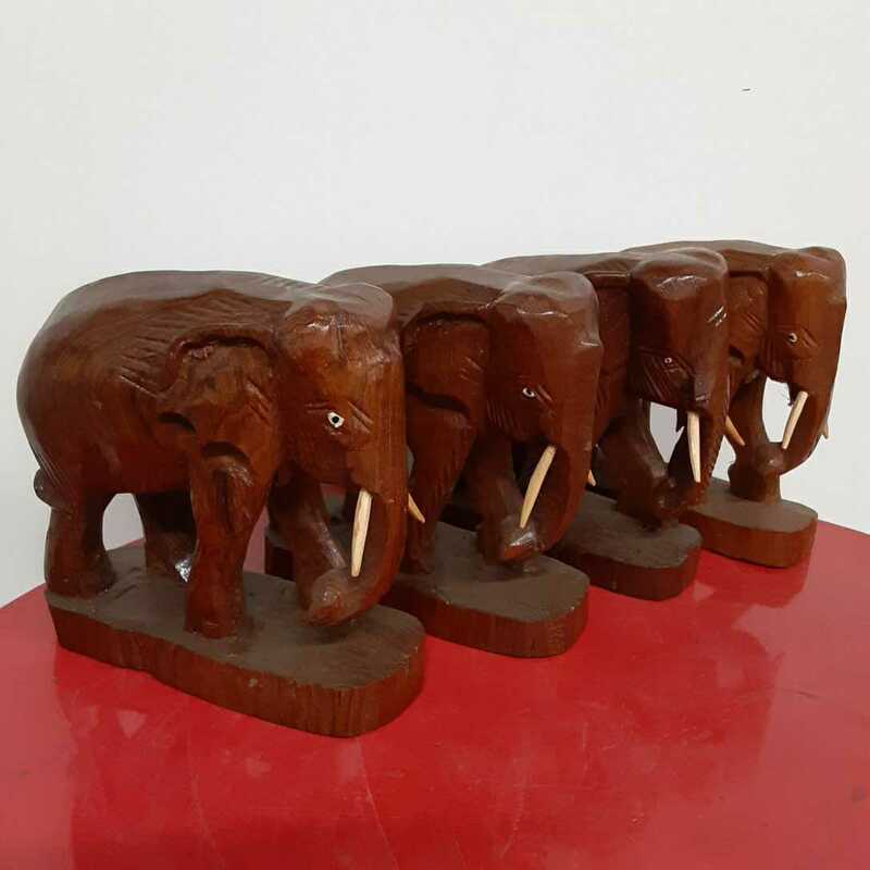棚3】象/ぞう/ゾウ 4体セット 木彫り 置物 コレクション アジア 木彫りの象 インテリア アンティーク 工芸品 木工　オブジェ　飾り物