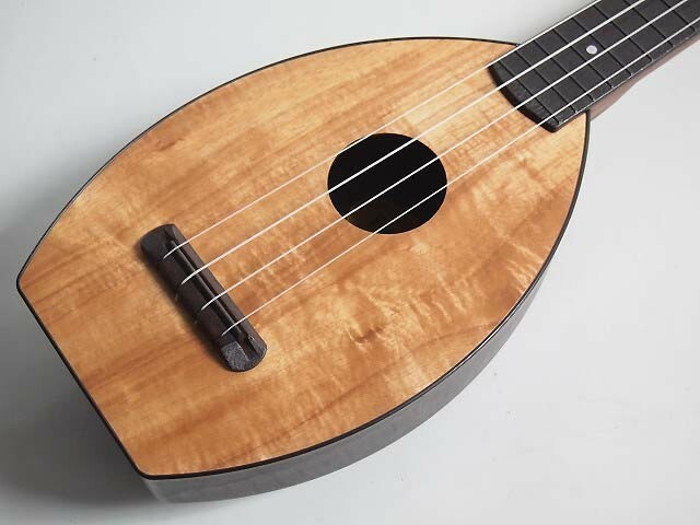 The Magic Fluke Ukuleles/Koa Top M40コンサートウクレレ 【マジックフルークウクレレ】