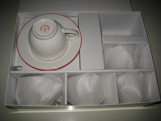 キューピー 印　陶器 カップ＆ソーサー 5客 セット ホワイト 赤ライン ティーカップ　箱付 キューピーマヨネーズ